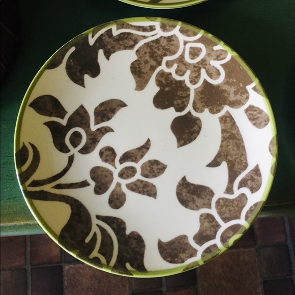 SLAH Set of 4 Terrace Accent Plates 4 Designs EUC - Picture 3 of 11